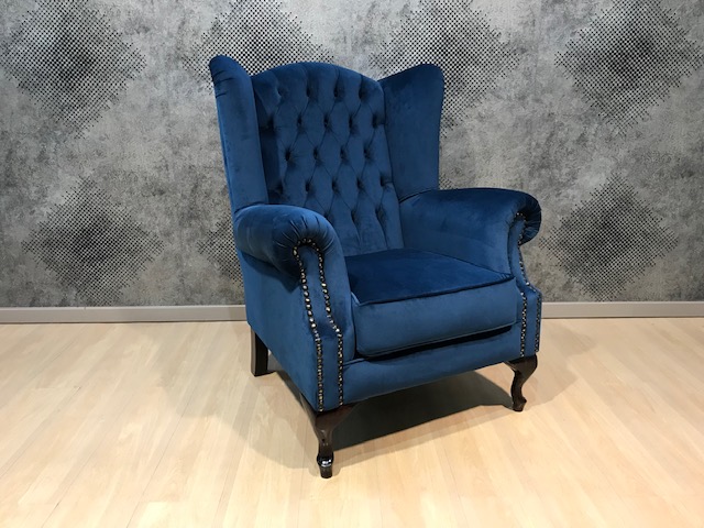 WINGBACK ARM CHAIR - FABRIC TUFFED BACK - Image 4